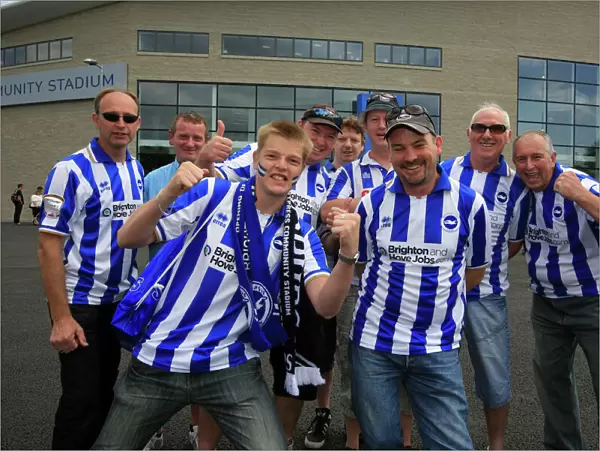 Brighton & Hove Albion FC: 2011-12 Season Home Games - Spurs and Doncaster Galleries