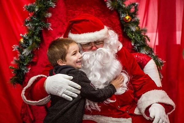 Brighton and Hove Albion FC: Young Seagulls Christmas Party 2012 - Santa's Magical Grotto