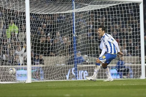 Brighton & Hove Albion's Leonardo Ulloa Scores Opening Goal Against QPR, Skybet Championship 2014