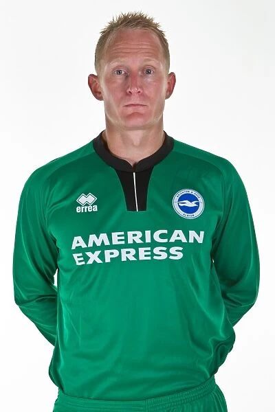 Casper Ankergren of Brighton & Hove Albion FC