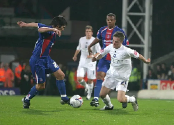 Buy Jake Robinson challenges Danny Butterfield