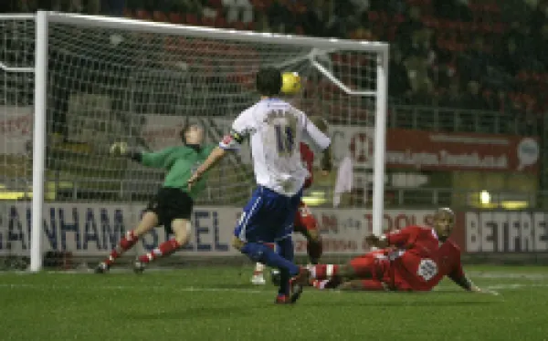 Buy Dean Hammond scores Albion's first goal