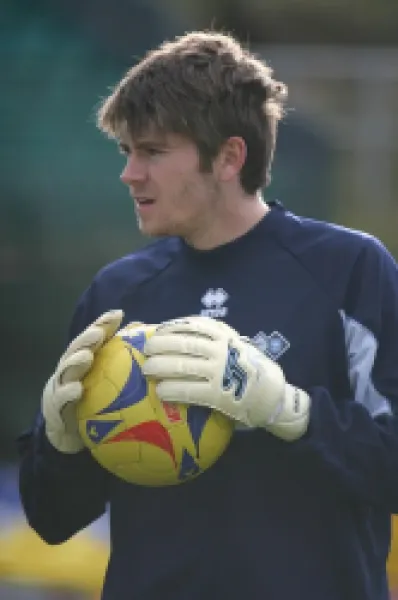 Buy Scott Flinders warms up