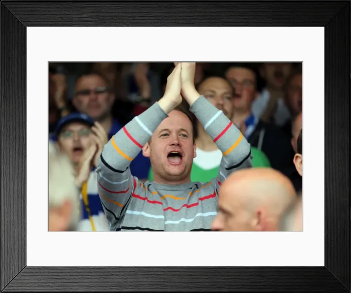 Framed Print : Brighton & Hove Albion 2014-15: Away Game at Brentford (September 13, 2014) Framed Print : Brighton & Hove Albion 2014-15: Away Game at Brentford (September 13, 2014)