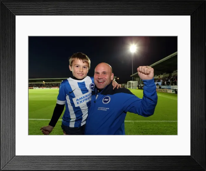 Framed Print : Brighton & Hove Albion at Burton Albion (2014-15 Season): Away Game Framed Print : Brighton & Hove Albion at Burton Albion (2014-15 Season): Away Game
