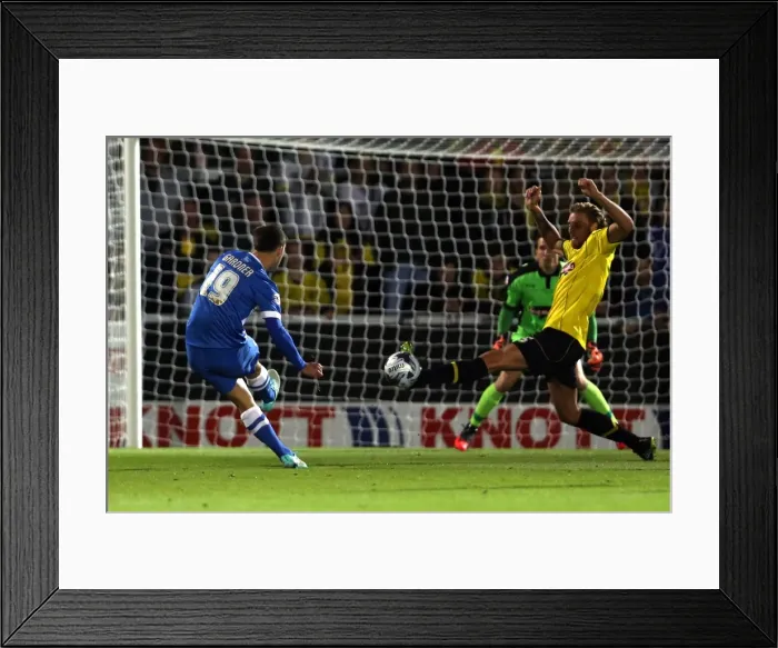 Framed Print : Brighton & Hove Albion at Burton Albion (2014-15 Away Game) Framed Print : Brighton & Hove Albion at Burton Albion (2014-15 Away Game)