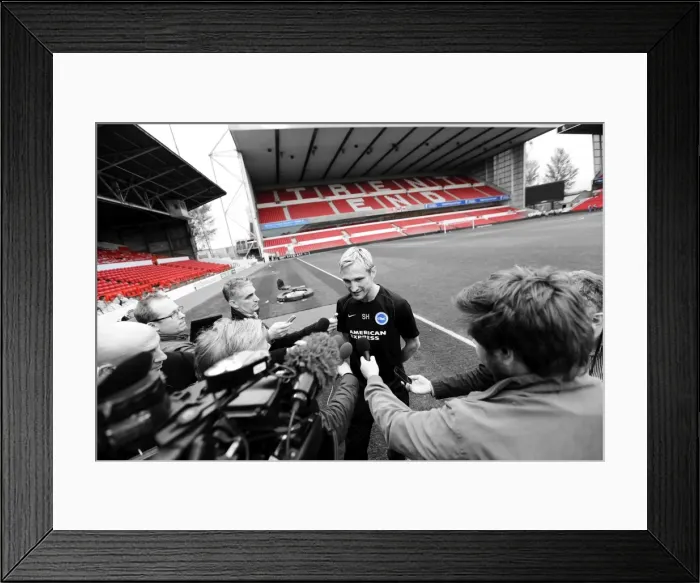 Framed Print : Brighton & Hove Albion vs. Nottingham Forest: 27 September 2014 (Away Game) Framed Print : Brighton & Hove Albion vs. Nottingham Forest: 27 September 2014 (Away Game)