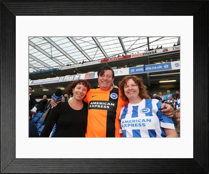 Framed Print : Brighton & Hove Albion: Reynolds Bold Debut - Middlesbrough Clash, 18th October 2014 Framed Print : Brighton & Hove Albion: Reynolds Bold Debut - Middlesbrough Clash, 18th October 2014