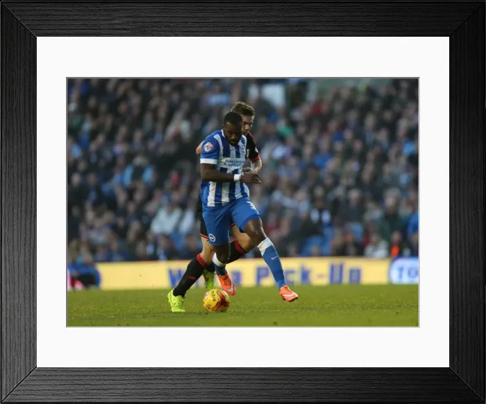 Framed Print : Darren Bent in Action: Brighton & Hove Albion vs Fulham, American Express Community Stadium (2014) Framed Print : Darren Bent in Action: Brighton & Hove Albion vs Fulham, American Express Community Stadium (2014)