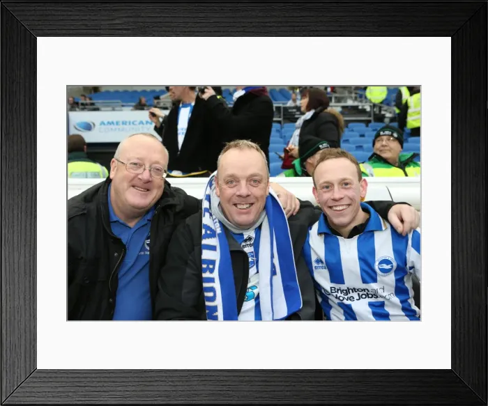 Framed Print : A Holiday Showdown: Brighton & Hove Albion vs. Reading in the Sky Bet Championship (26DEC14) Framed Print : A Holiday Showdown: Brighton & Hove Albion vs. Reading in the Sky Bet Championship (26DEC14)