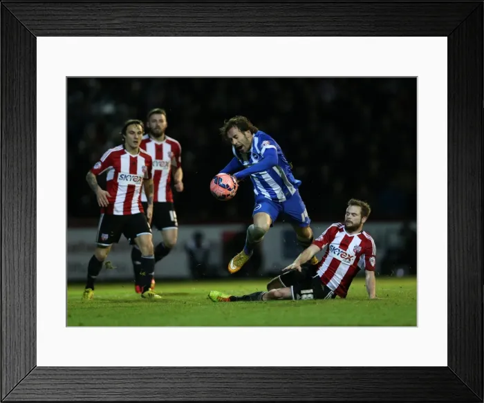 Framed Print : Inigo Calderon in FA Cup Action: Brentford vs. Brighton and Hove Albion (03JAN15) Framed Print : Inigo Calderon in FA Cup Action: Brentford vs. Brighton and Hove Albion (03JAN15)