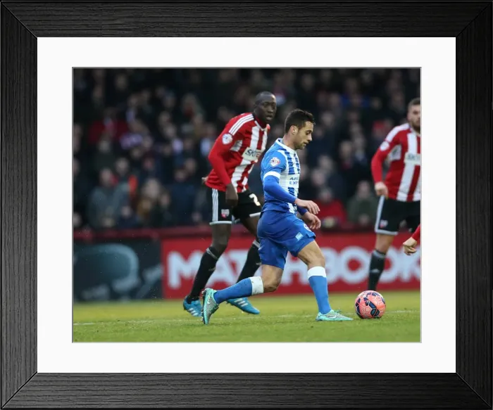 Framed Print : Brighton's Sam Baldock Goes Head-to-Head with Brentford in FA Cup Clash (03JAN15) Framed Print : Brighton's Sam Baldock Goes Head-to-Head with Brentford in FA Cup Clash (03JAN15)