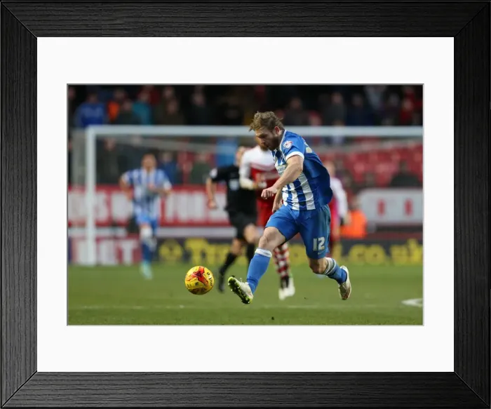 Framed Print : Charlton Athletic vs Brighton & Hove Albion: Mackail-Smith's Action-Packed Performance (10 January 2015) Framed Print : Charlton Athletic vs Brighton & Hove Albion: Mackail-Smith's Action-Packed Performance (10 January 2015)