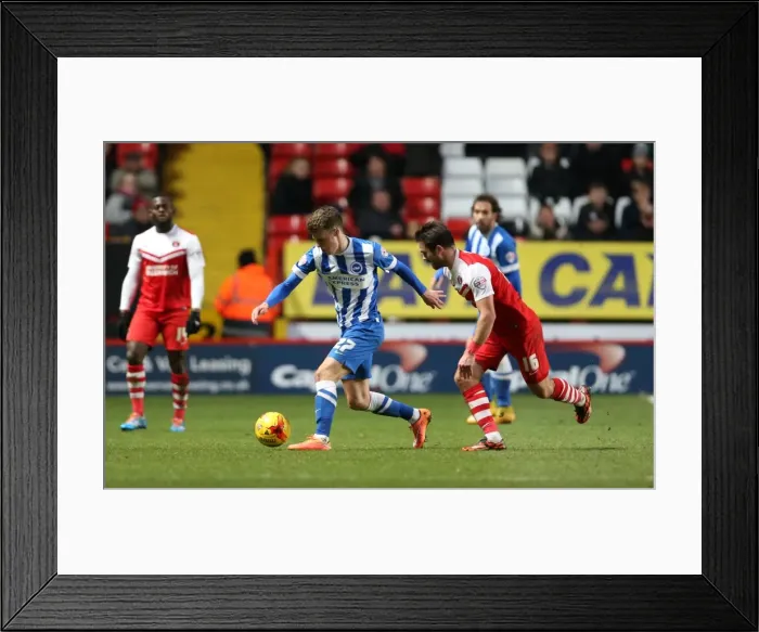 Framed Print : Solly March in Action: Charlton Athletic vs. Brighton and Hove Albion, The Valley, 2015 Framed Print : Solly March in Action: Charlton Athletic vs. Brighton and Hove Albion, The Valley, 2015