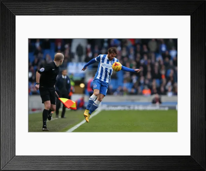 Framed Print : Inigo Calderon in Action: Brighton & Hove Albion vs. Brentford (Sky Bet Championship, January 2015) Framed Print : Inigo Calderon in Action: Brighton & Hove Albion vs. Brentford (Sky Bet Championship, January 2015)