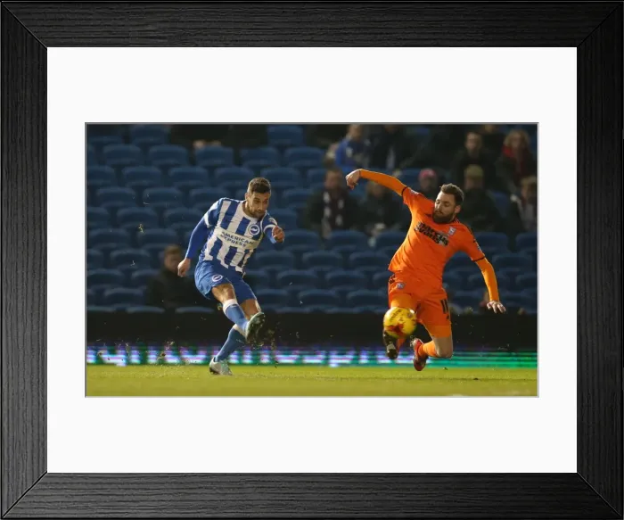 Framed Print : Brighton's Sam Baldock Scores Dramatic Goal Against Ipswich Town in Championship Clash, January 2015