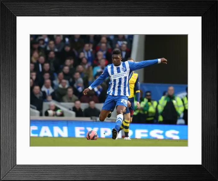 Framed Print : Brighton & Hove Albion's Rohan Ince in FA Cup Action Against Arsenal (January 2015) Framed Print : Brighton & Hove Albion's Rohan Ince in FA Cup Action Against Arsenal (January 2015)