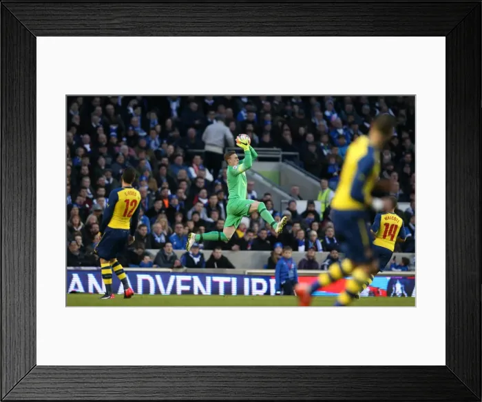 Framed Print : David Stockdale in Action: Brighton and Hove Albion vs Arsenal FA Cup Clash, January 2015 Framed Print : David Stockdale in Action: Brighton and Hove Albion vs Arsenal FA Cup Clash, January 2015