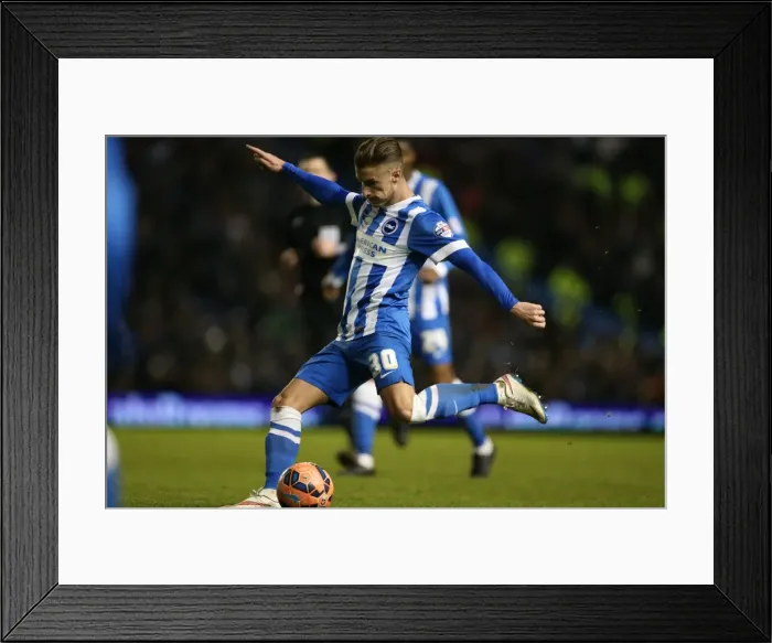 Framed Print : Brighton and Hove Albion's Joe Bennett in Action against Arsenal in FA Cup Clash at American Express Community Stadium (January 2015) Framed Print : Brighton and Hove Albion's Joe Bennett in Action against Arsenal in FA Cup Clash at American Express Community Stadium (January 2015)