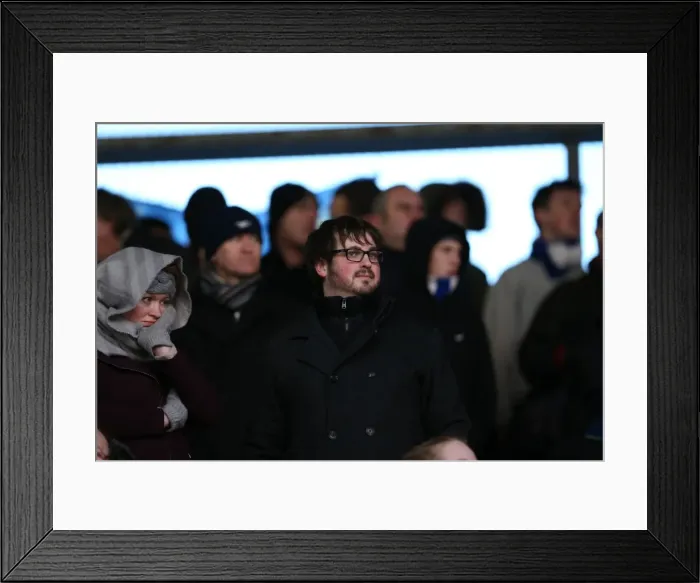 Framed Print : Brighton and Hove Albion Fans in Action at Bloomfield Road (31Jan15)