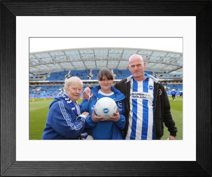 Framed Print : Brighton and Hove Albion FC: Winning Moment Against Birmingham City in Sky Bet Championship (21FEB15) Framed Print : Brighton and Hove Albion FC: Winning Moment Against Birmingham City in Sky Bet Championship (21FEB15)