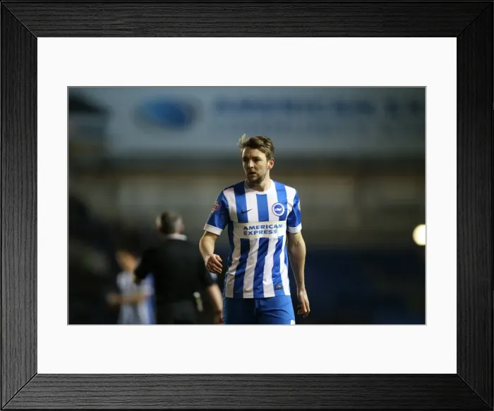 Framed Print : Dale Stephens in Action: Brighton and Hove Albion vs. Leeds United, 24 February 2015 Framed Print : Dale Stephens in Action: Brighton and Hove Albion vs. Leeds United, 24 February 2015
