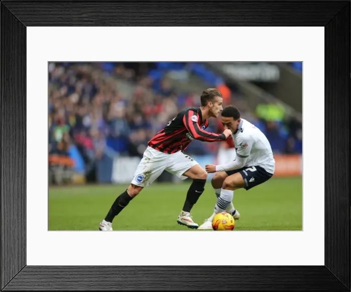 Framed Print : Brighton's Joe Bennett in Action against Bolton Wanderers (28FEB15) Framed Print : Brighton's Joe Bennett in Action against Bolton Wanderers (28FEB15)