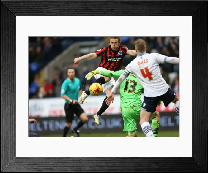 Framed Print : Bolton vs Brighton: Mackail-Smith's Blocked Goal Attempt in Sky Bet Championship (28FEB15) Framed Print : Bolton vs Brighton: Mackail-Smith's Blocked Goal Attempt in Sky Bet Championship (28FEB15)