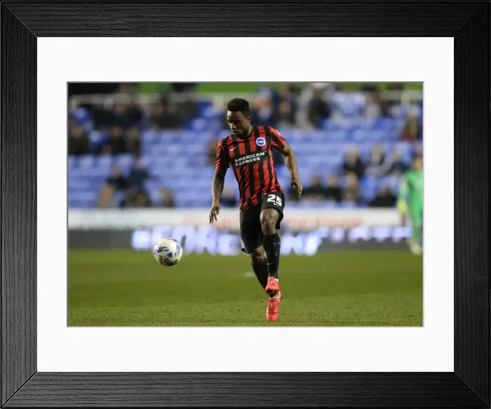 Framed Print : Kazenga LuaLua in Action: Brighton's Midfielder Shines in Championship Clash vs. Reading (10MAR15) Framed Print : Kazenga LuaLua in Action: Brighton's Midfielder Shines in Championship Clash vs. Reading (10MAR15)