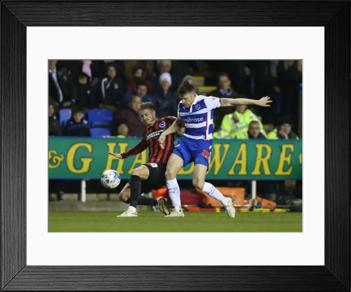 Framed Print : Joe Bennett in Action: Reading vs. Brighton and Hove Albion, Championship Clash at Madejski Stadium (10MAR15) Framed Print : Joe Bennett in Action: Reading vs. Brighton and Hove Albion, Championship Clash at Madejski Stadium (10MAR15)
