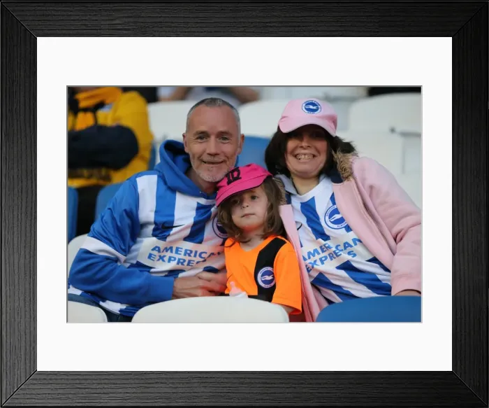 Framed Print : Passionate Showdown: Brighton & Hove Albion vs. AFC Bournemouth (10APR15) Framed Print : Passionate Showdown: Brighton & Hove Albion vs. AFC Bournemouth (10APR15)