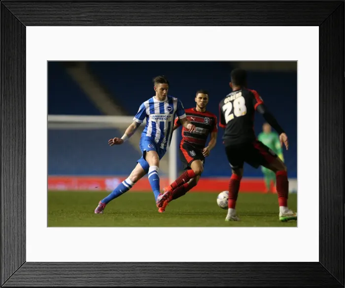 Framed Print : Greg Halford in Action: Brighton and Hove Albion vs. Huddersfield Town AFC, Sky Bet Championship, 14 April 2015 Framed Print : Greg Halford in Action: Brighton and Hove Albion vs. Huddersfield Town AFC, Sky Bet Championship, 14 April 2015