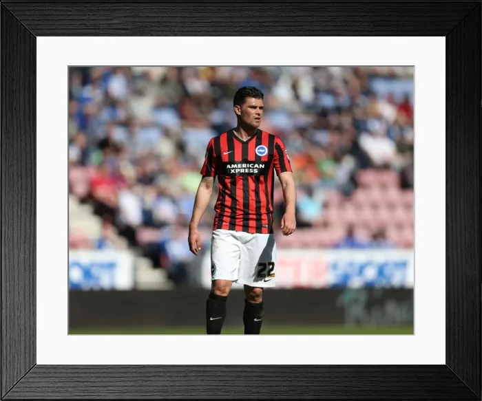 Framed Print : Brighton Midfielder Danny Holla in Action against Wigan Athletic (18th April 2015)