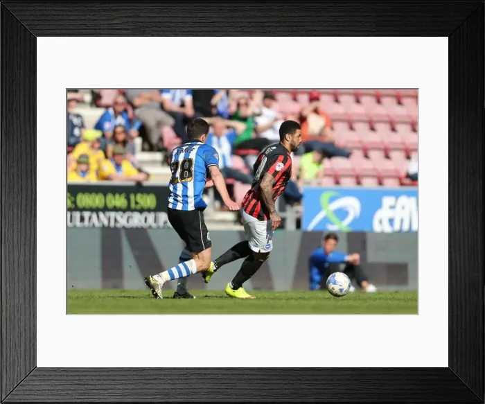 Framed Print : Leon Best in Action: Wigan Athletic vs. Brighton and Hove Albion, Championship Clash (18th April 2015) Framed Print : Leon Best in Action: Wigan Athletic vs. Brighton and Hove Albion, Championship Clash (18th April 2015)