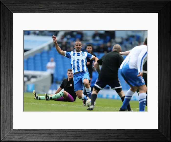 Framed Print : Brighton & Hove Albion: Play on the Pitch - 28 April 2015, American Express Community Stadium Framed Print : Brighton & Hove Albion: Play on the Pitch - 28 April 2015, American Express Community Stadium