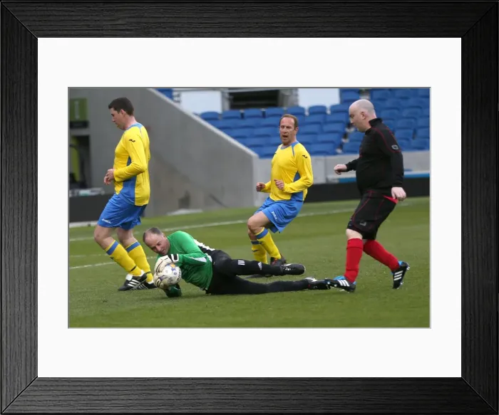 Framed Print : Brighton & Hove Albion: An Evening on the Pitch (April 28, 2015) Framed Print : Brighton & Hove Albion: An Evening on the Pitch (April 28, 2015)