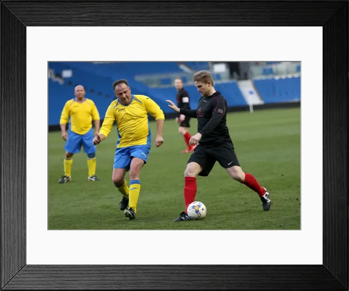 Framed Print : Brighton & Hove Albion: Playing on the Pitch (April 28, 2015) Framed Print : Brighton & Hove Albion: Playing on the Pitch (April 28, 2015)