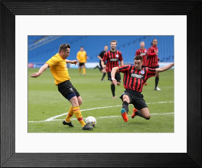 Framed Print : Brighton & Hove Albion: Playing on Pitch (April 29, 2015, 5:00 PM) Framed Print : Brighton & Hove Albion: Playing on Pitch (April 29, 2015, 5:00 PM)