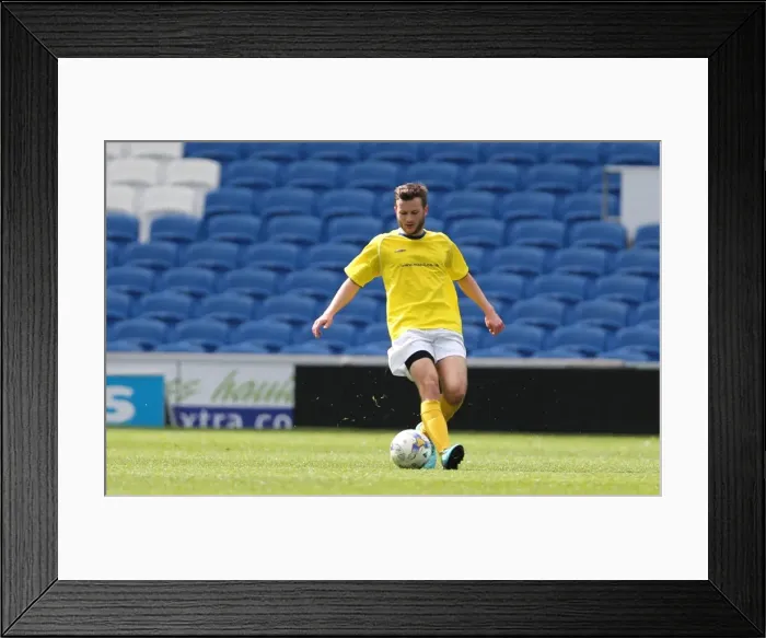 Framed Print : Brighton & Hove Albion: Play on the Pitch - American Express Community Stadium (30 April 2015) Framed Print : Brighton & Hove Albion: Play on the Pitch - American Express Community Stadium (30 April 2015)