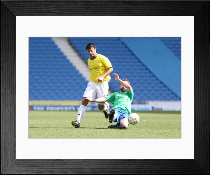 Framed Print : Brighton & Hove Albion: Playing on Pitch (April 30, 2015, 7:00 PM) Framed Print : Brighton & Hove Albion: Playing on Pitch (April 30, 2015, 7:00 PM)
