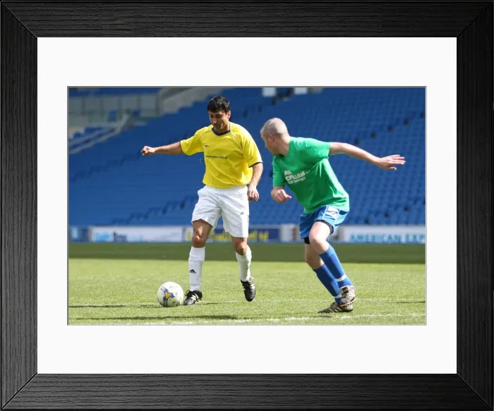 Framed Print : Brighton & Hove Albion: Playing on Pitch (April 30, 2015, 7:00 PM) Framed Print : Brighton & Hove Albion: Playing on Pitch (April 30, 2015, 7:00 PM)