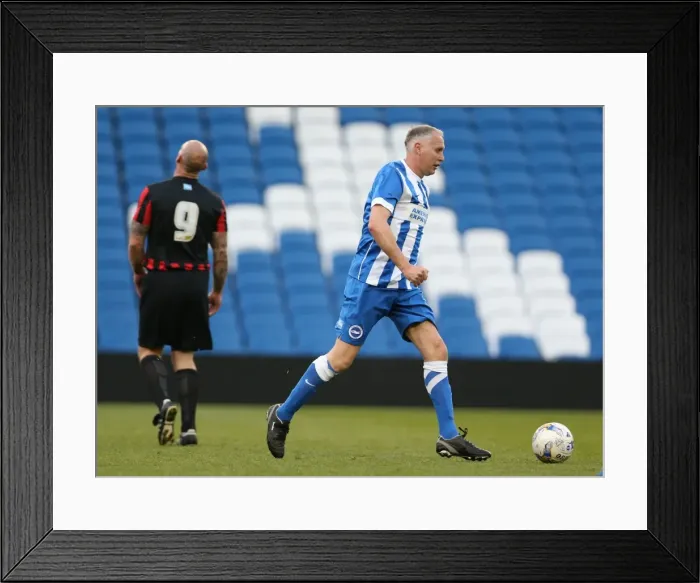 Framed Print : Brighton & Hove Albion: Play on the Pitch - A Community Stadium Experience (30 April 2015) Framed Print : Brighton & Hove Albion: Play on the Pitch - A Community Stadium Experience (30 April 2015)