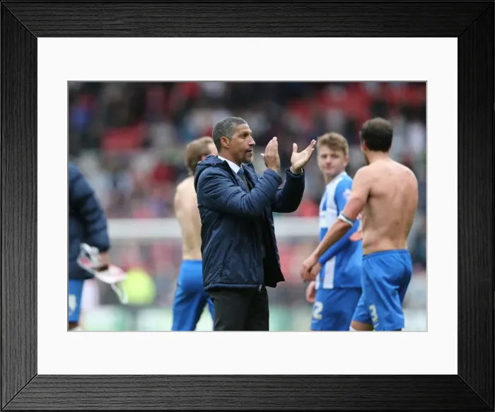 Framed Print : Chris Hughton Applauds Brighton Fans in Middlesbrough Championship Showdown (02MAY15) Framed Print : Chris Hughton Applauds Brighton Fans in Middlesbrough Championship Showdown (02MAY15)