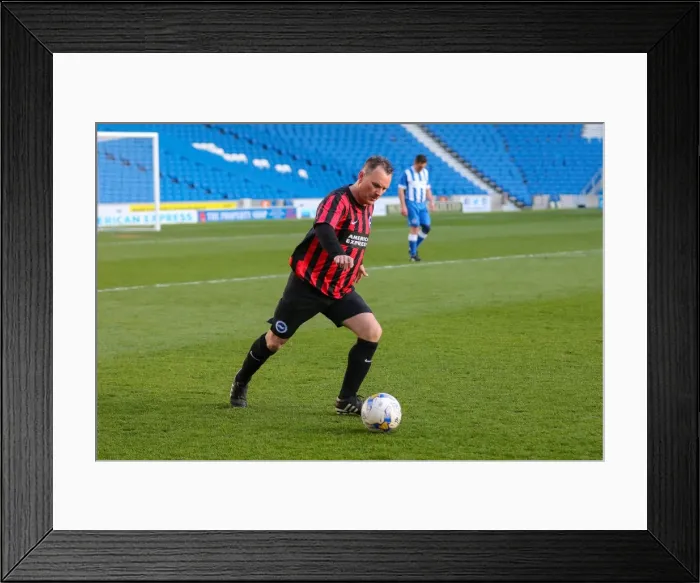 Framed Print : Brighton & Hove Albion: Play on the Pitch - American Express Community Stadium (30 April 2015) Framed Print : Brighton & Hove Albion: Play on the Pitch - American Express Community Stadium (30 April 2015)