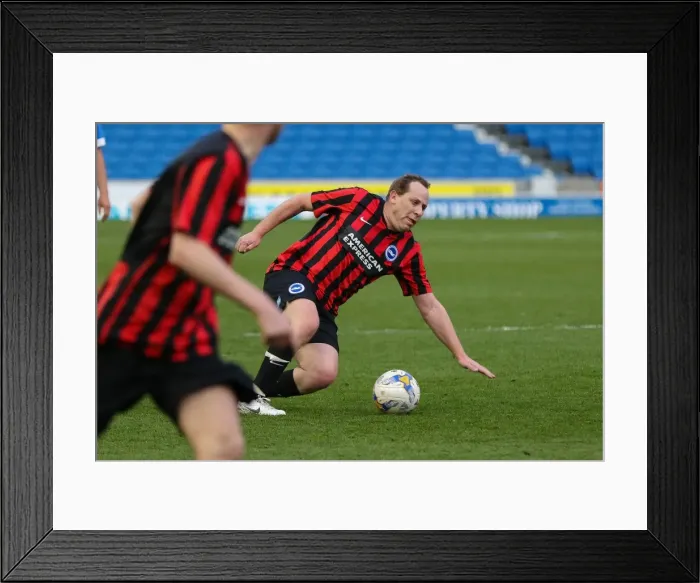 Framed Print : Brighton & Hove Albion: Play on the Pitch - 30 April 2015 (Easter Event)