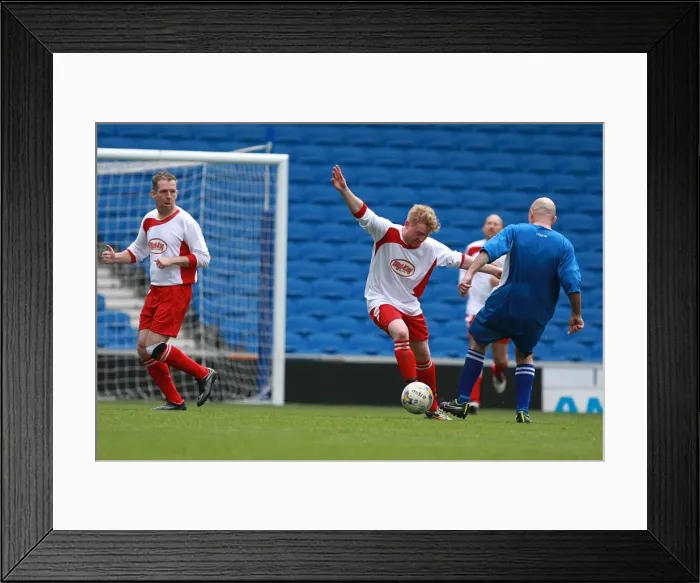 Framed Print : Brighton & Hove Albion: Playing on the Pitch - May 2015 Framed Print : Brighton & Hove Albion: Playing on the Pitch - May 2015