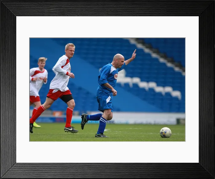 Framed Print : Brighton & Hove Albion: Playing on the Pitch - May 2015 Framed Print : Brighton & Hove Albion: Playing on the Pitch - May 2015