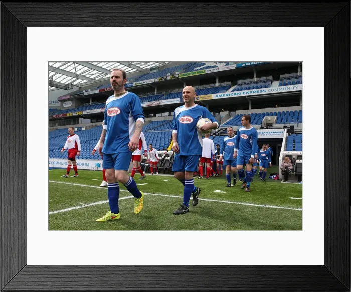 Framed Print : Brighton & Hove Albion: Playing on the Pitch - May 2015 Framed Print : Brighton & Hove Albion: Playing on the Pitch - May 2015