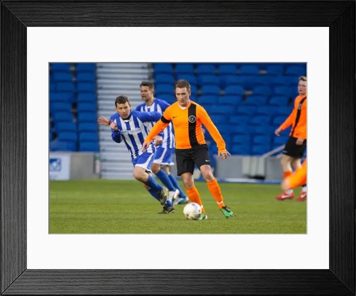 Framed Print : Brighton & Hove Albion: Play on the Pitch - May 1, 2015 Framed Print : Brighton & Hove Albion: Play on the Pitch - May 1, 2015
