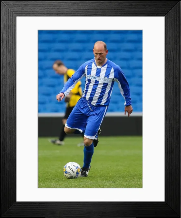 Framed Print : Brighton & Hove Albion: Play on the Pitch - May 1, 2015 Framed Print : Brighton & Hove Albion: Play on the Pitch - May 1, 2015